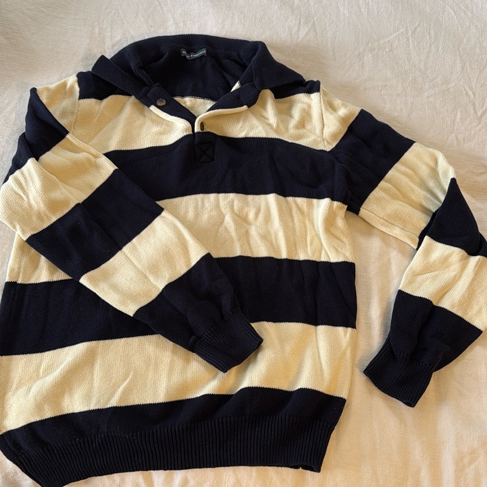Collar Sweater